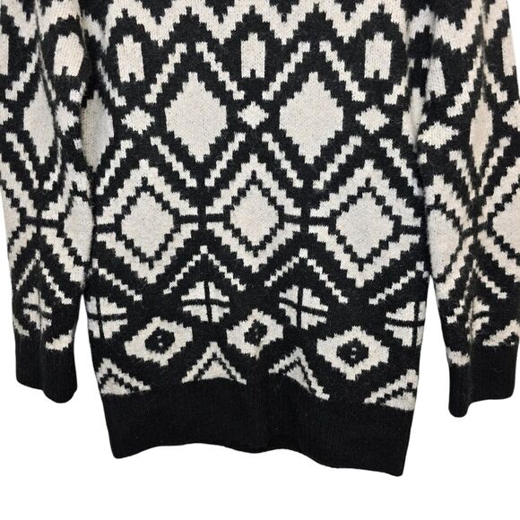 H&M Women's XS MAMA Jacquard-Knit Crewneck Geometric Pattern Sweater Black White - Picture 5 of 16
